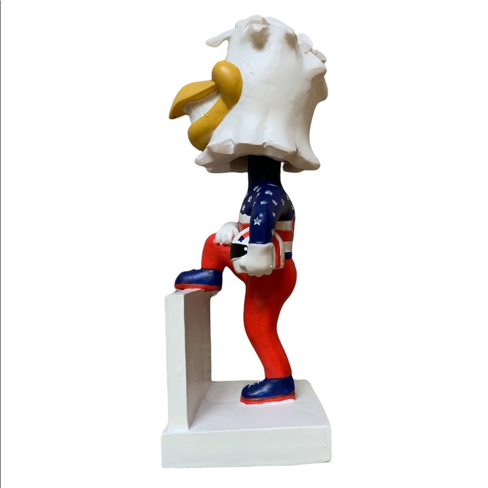 head shaking statue - Picture 4 of 8